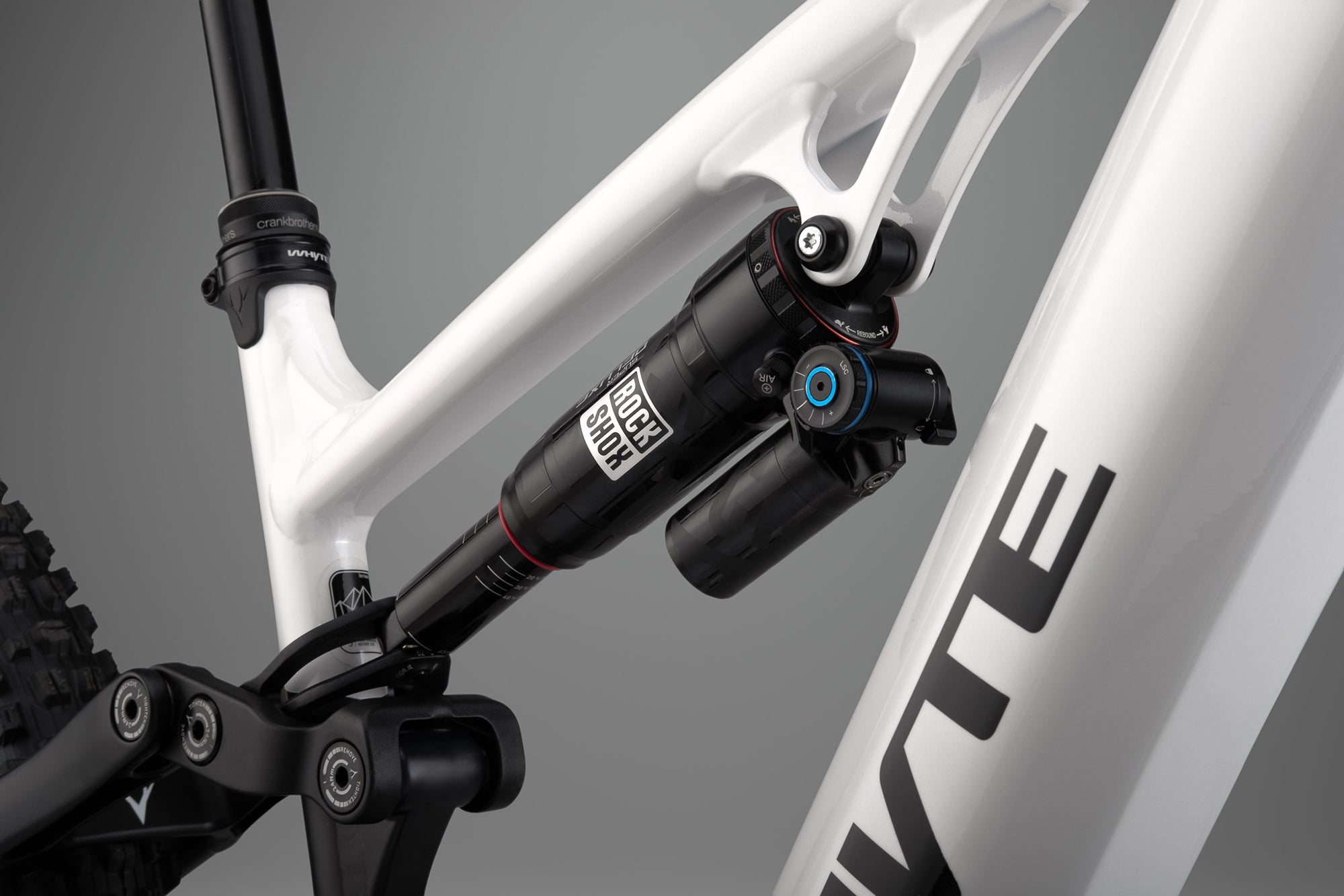 E-180 Works super e-enduro/gravity electric mountain bike