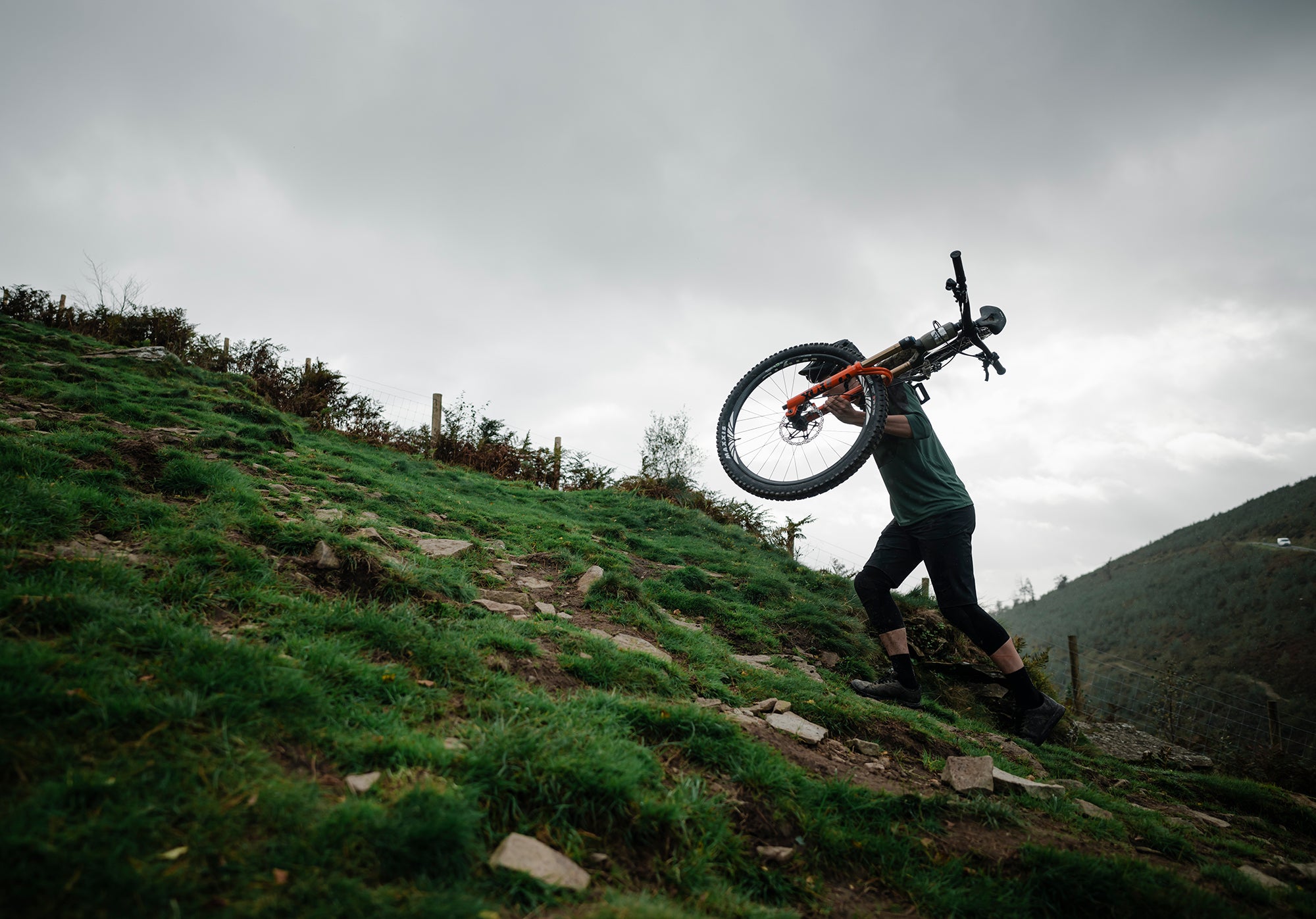 ELyte 150 Works trail/enduro electric mountain bike