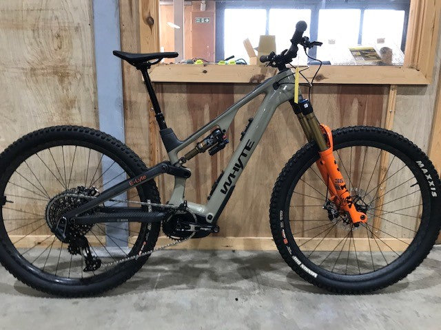 ELyte 150 Works Small  trail/enduro electric mountain bike - Outlet