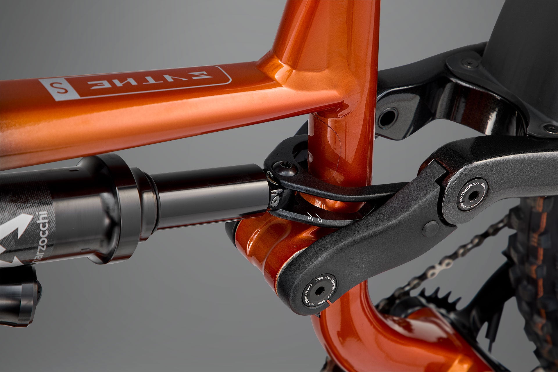 Sythe S  Enduro & gravity mountain bike