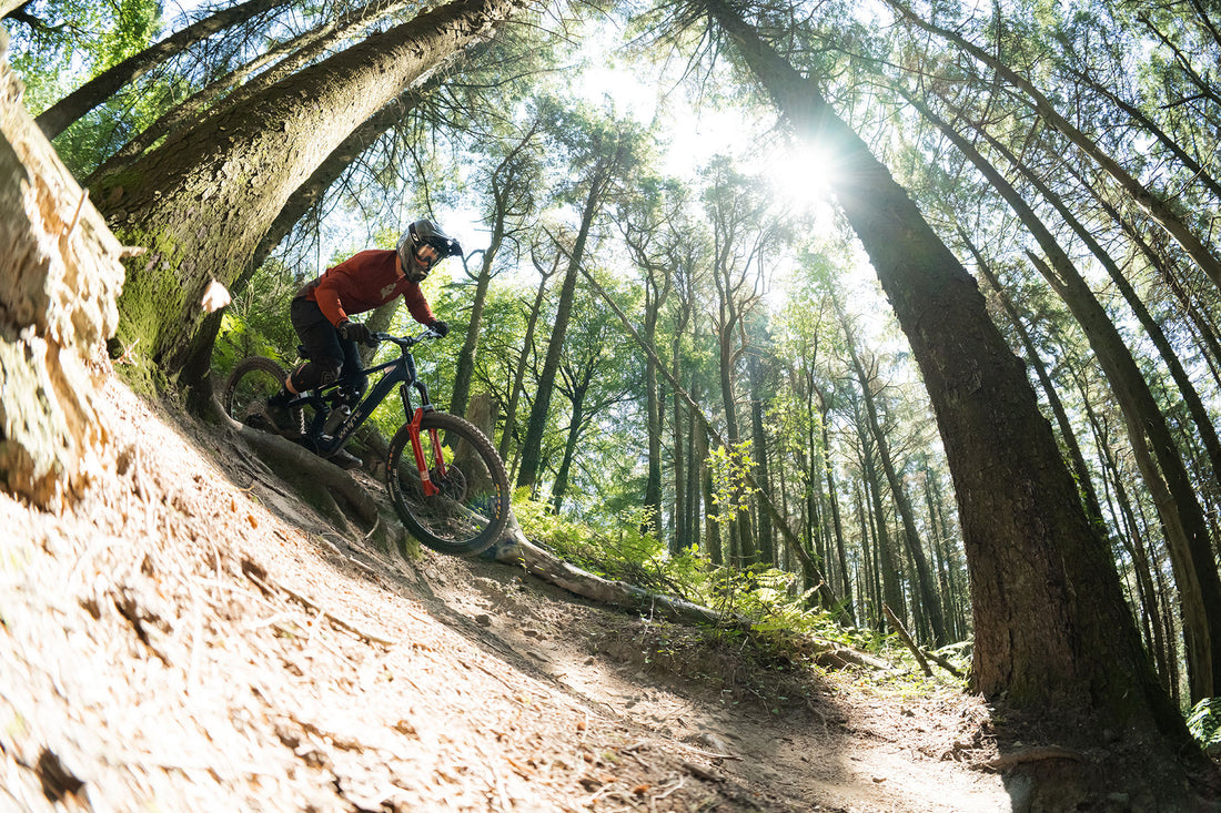 Karve Evo RS Elektryczny super enduro i grawitacyjny rower górski